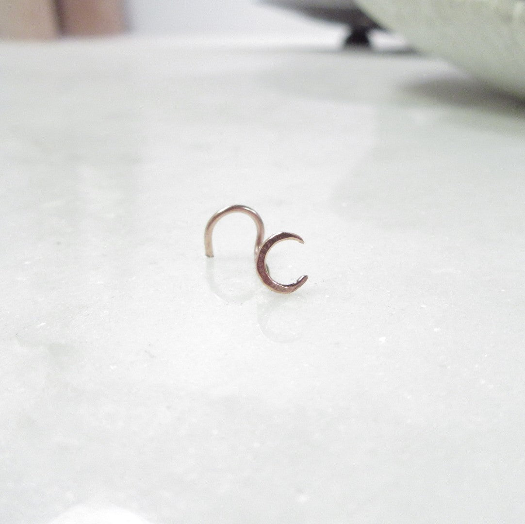 Nose Stud Hammered Crescent Moon 3mm Choose Your Style and Metal