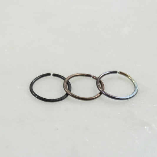 Cartilage Hoop Niobium Hammered Endless - Choose Your Color, Gauge, Diameter